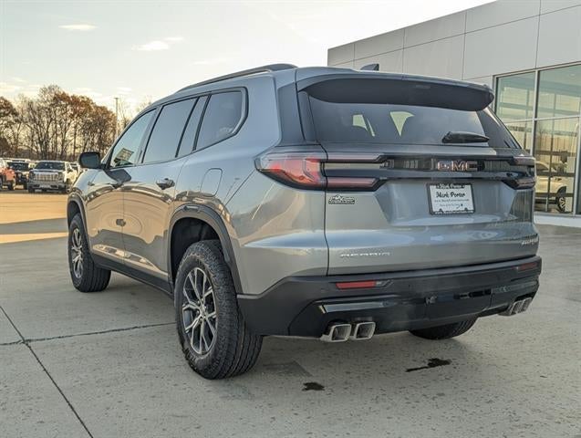 2026 GMC Acadia AWD AT4