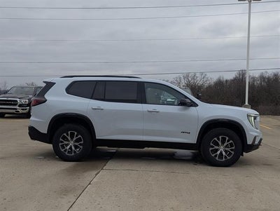 2026 GMC Acadia AWD AT4