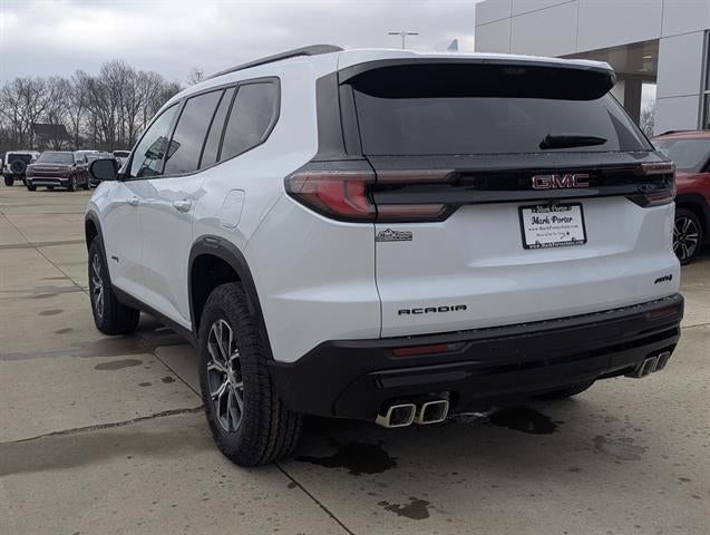 2026 GMC Acadia AWD AT4