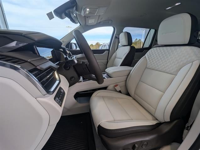 2026 GMC Acadia AWD Denali