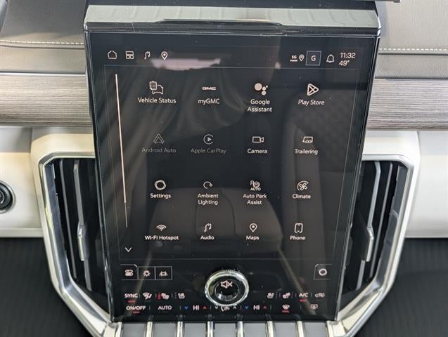 2026 GMC Acadia AWD Denali