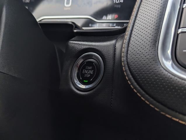 2023 GMC Yukon XL AT4