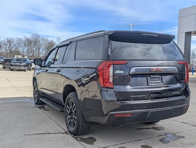 2023 GMC Yukon XL AT4