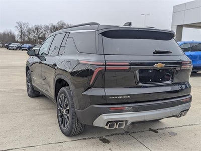 2026 Chevrolet Traverse FWD LT