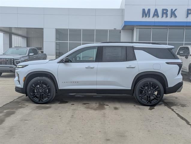 2026 Chevrolet Traverse FWD LT
