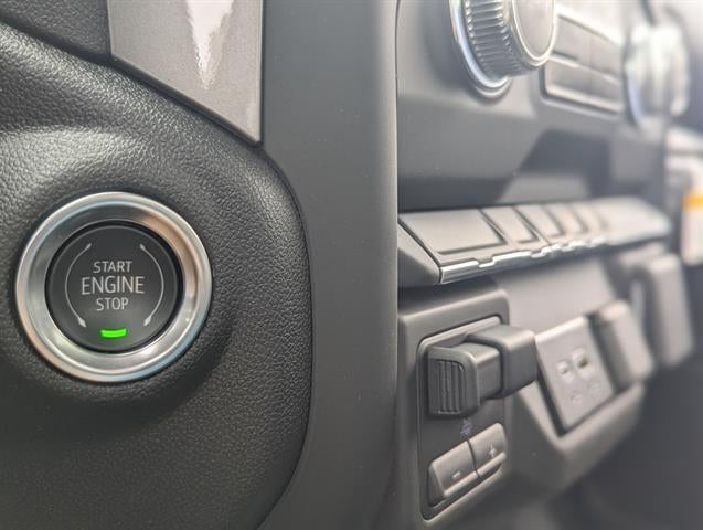 2025 GMC Sierra 2500 HD Pro