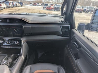 2025 GMC Sierra 2500 HD AT4