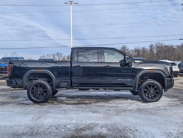 2025 GMC Sierra 2500 HD AT4