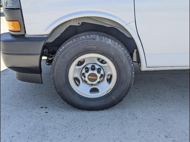 2026 GMC Savana Cargo Base