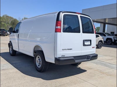 2026 GMC Savana Cargo Base