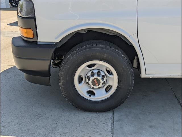 2026 GMC Savana Cargo Base