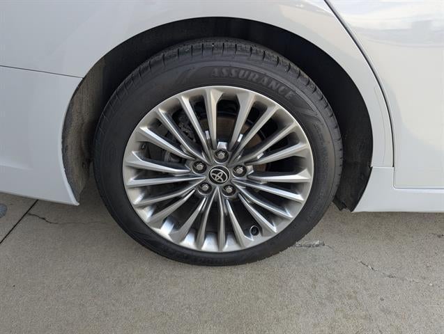 2022 Toyota Avalon Limited