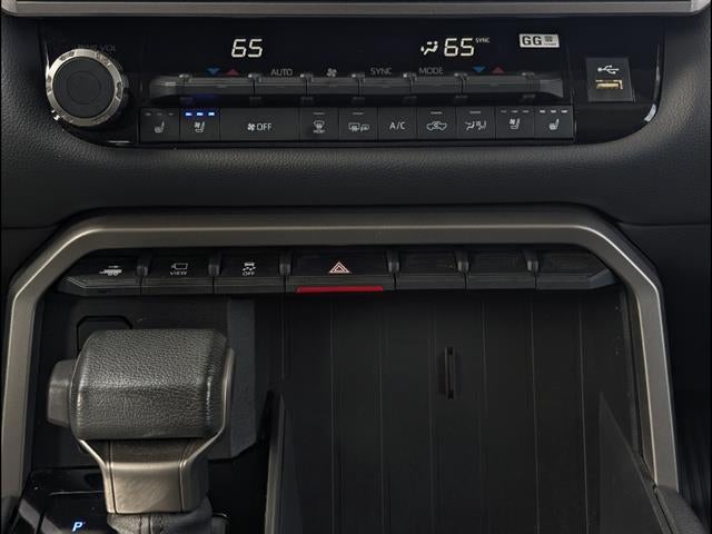 2023 Toyota Tundra 4WD Limited Hybrid