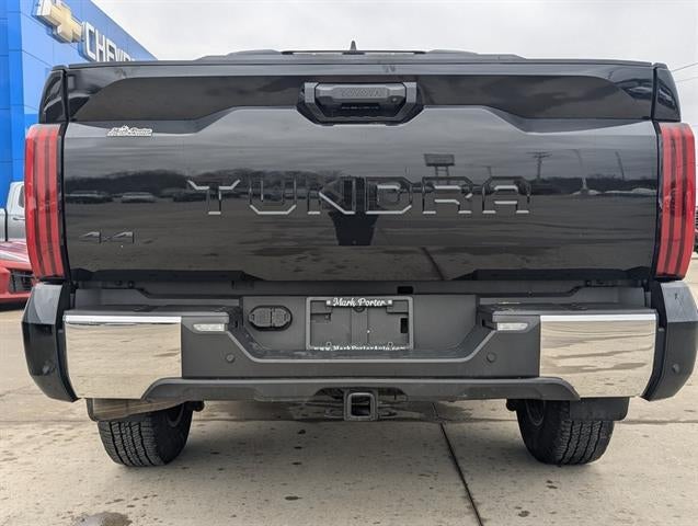 2024 Toyota Tundra 4WD SR5