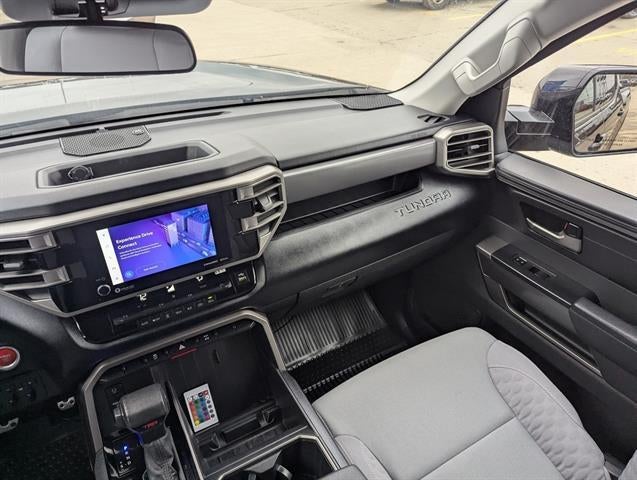 2024 Toyota Tundra 4WD SR5