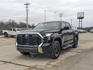 2024 Toyota Tundra 4WD SR5