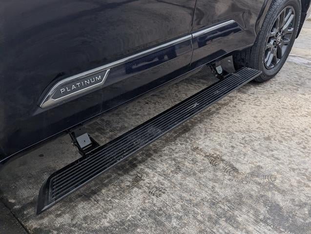 2025 Toyota Sequoia SR5