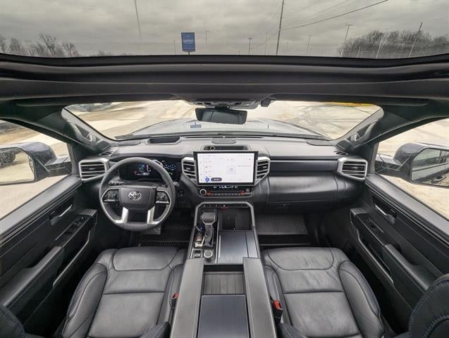 2025 Toyota Sequoia SR5