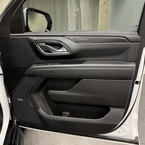 2023 GMC Yukon XL AT4