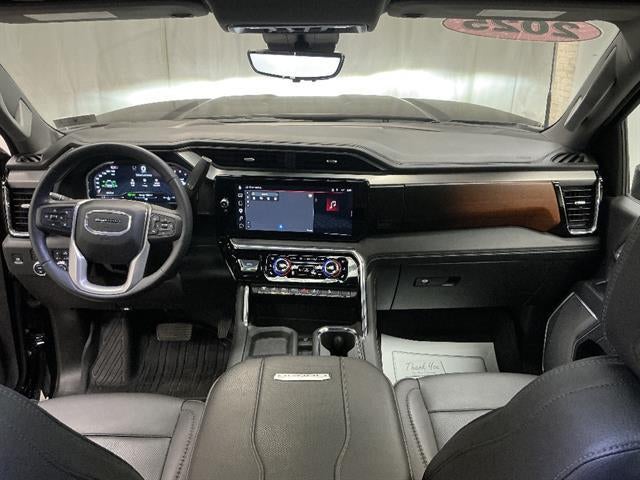 2025 GMC Sierra 3500 HD Denali