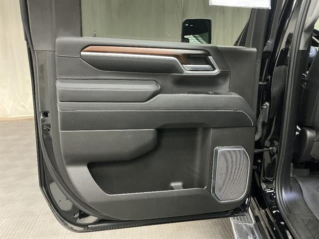 2025 GMC Sierra 3500 HD Denali