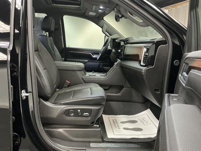 2025 GMC Sierra 3500 HD Denali