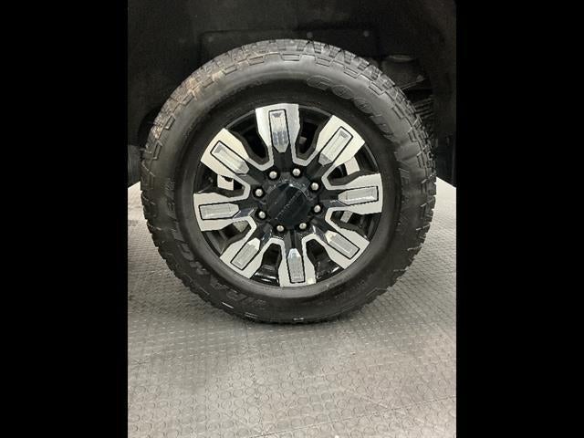 2025 GMC Sierra 3500 HD Denali