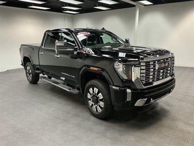 2025 GMC Sierra 3500 HD Denali