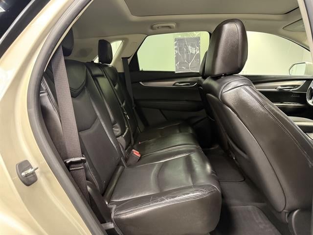 2017 Cadillac XT5 Luxury FWD