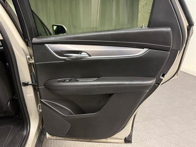 2017 Cadillac XT5 Luxury FWD