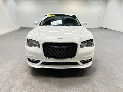 2021 Chrysler 300 Touring L