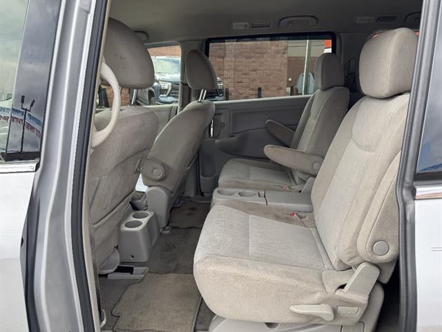 2015 Nissan Quest SV