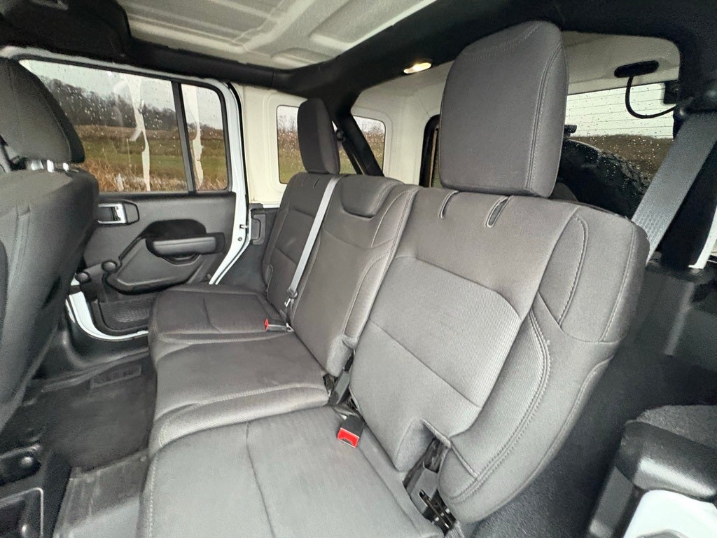 2022 Jeep Wrangler Unlimited Willys