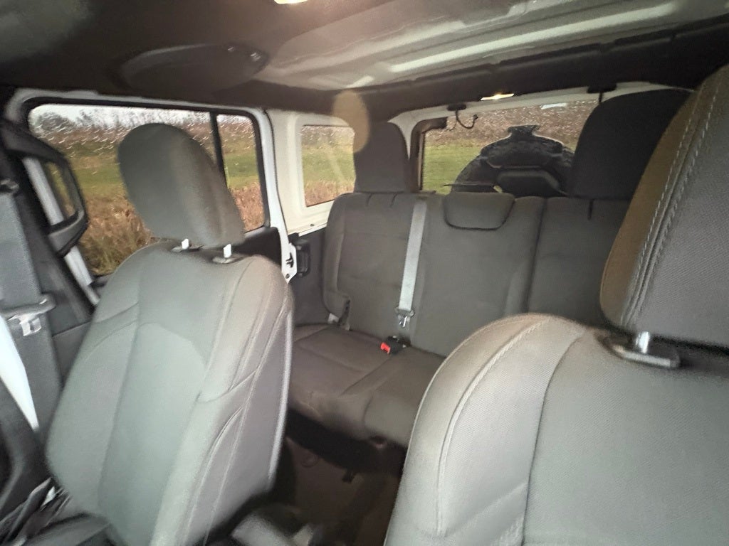 2022 Jeep Wrangler Unlimited Willys