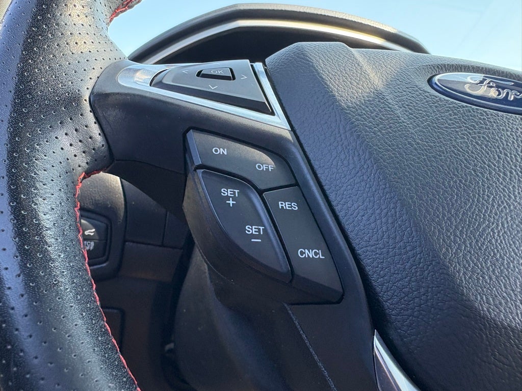 2021 Ford Edge ST Line