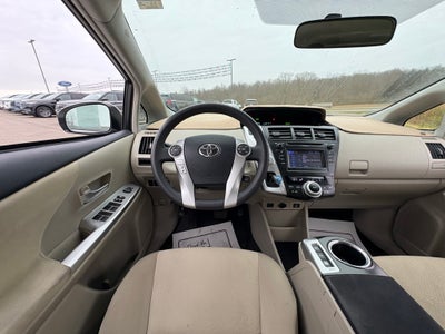 2014 Toyota Prius v Two