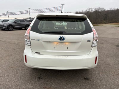 2014 Toyota Prius v Two