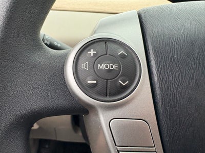 2014 Toyota Prius v Two