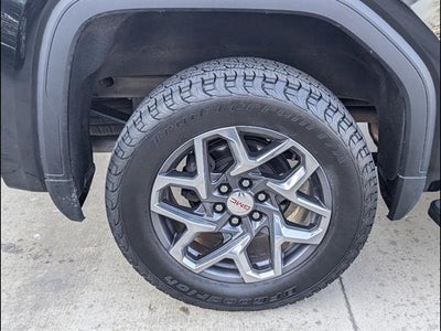 2022 GMC Sierra 1500 SLT