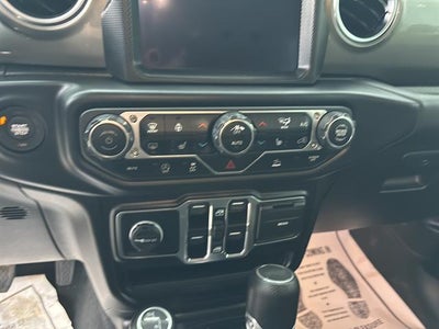 2023 Jeep Wrangler 4-Door Sahara 4x4